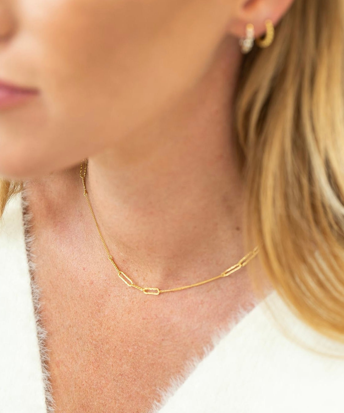 LENORE necklace