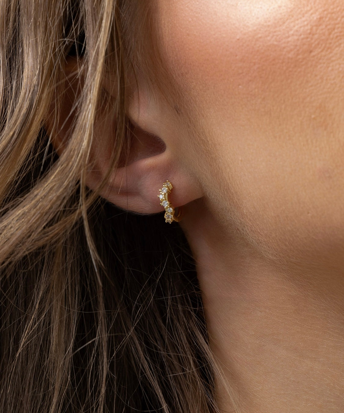 MOLLY hoops
