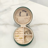 VELVET JEWELRY BOX - round & green