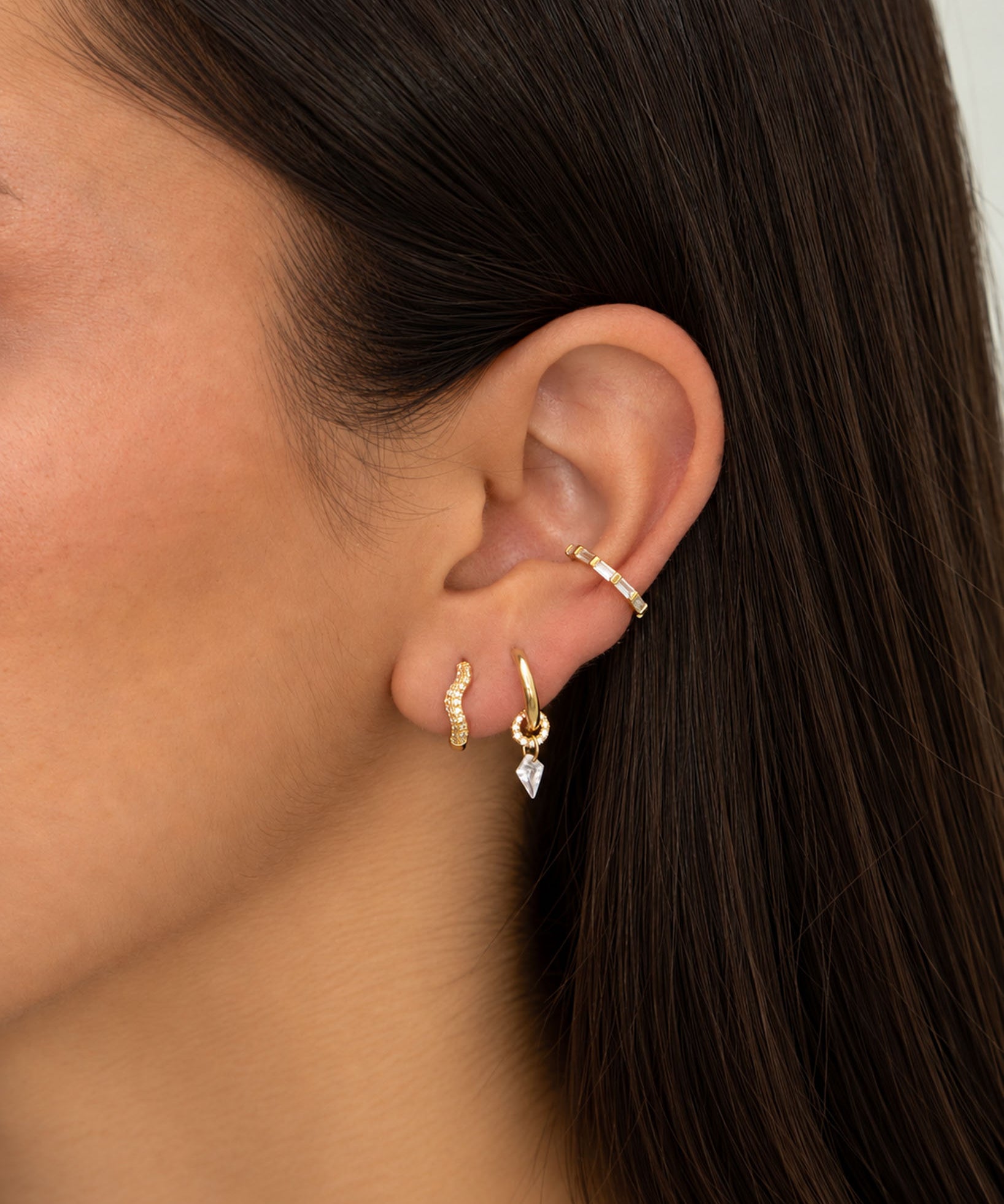 ALESSA hoops
